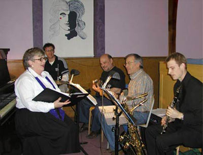 band04